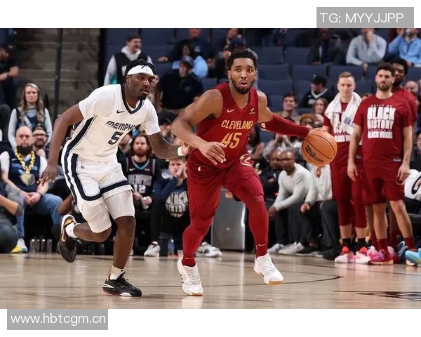 骑士官推发布詹姆斯与米切尔海报宣传1月底主场对湖人比赛盛况