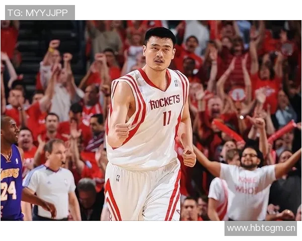 姚明回忆健身经历：早晨和上班前的秘密训练时光